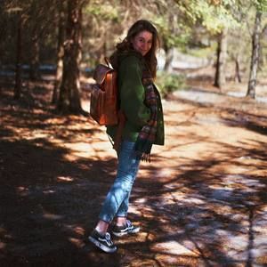 Meet your Posher, Abby